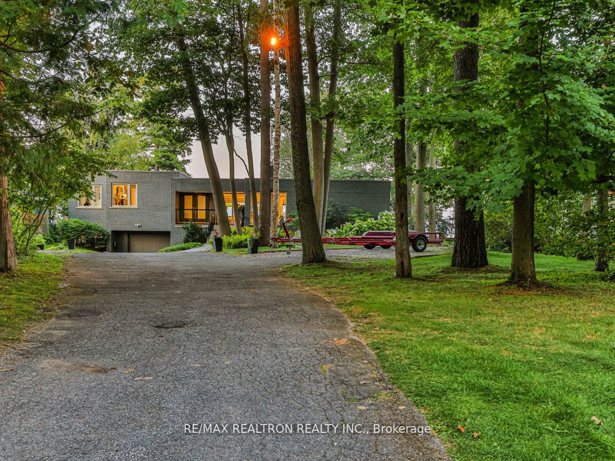 3237 Fleming Blvd