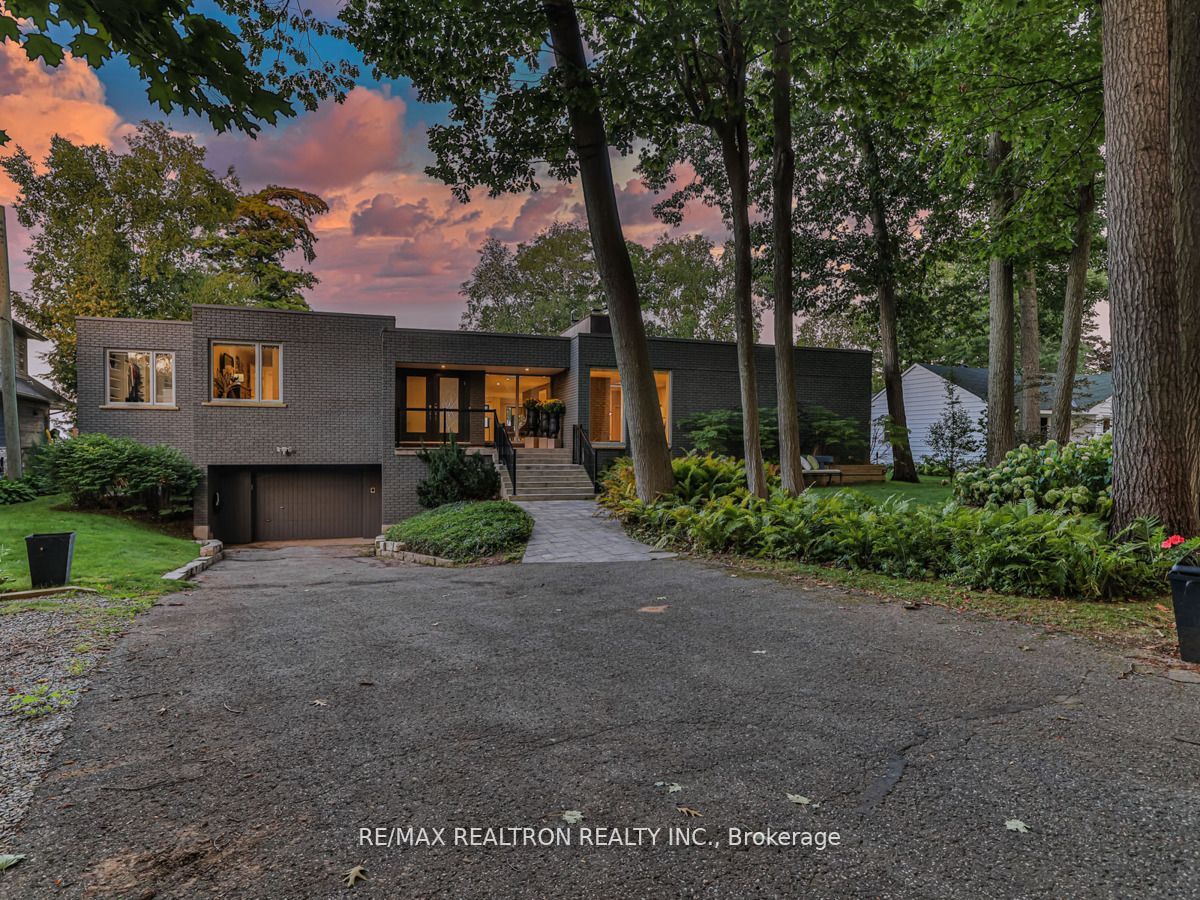 3237 Fleming Blvd