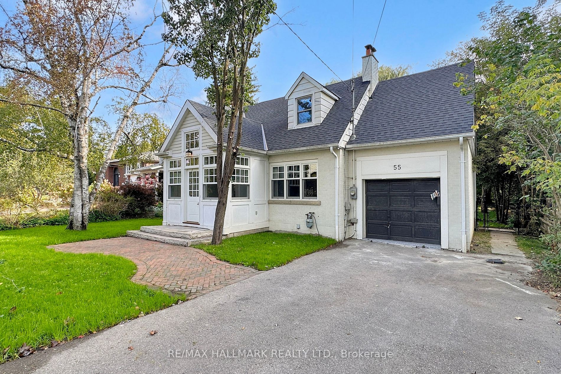 55 Trench St