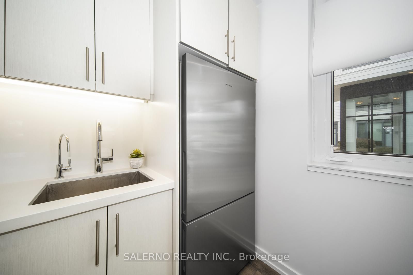 233 Broward Way #11
