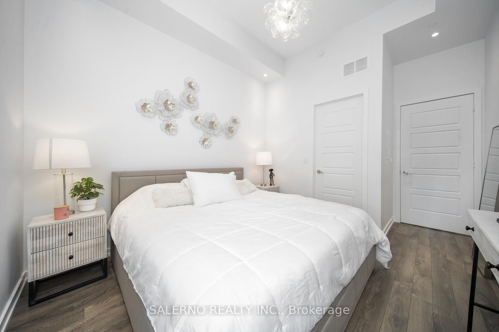233 Broward Way #11