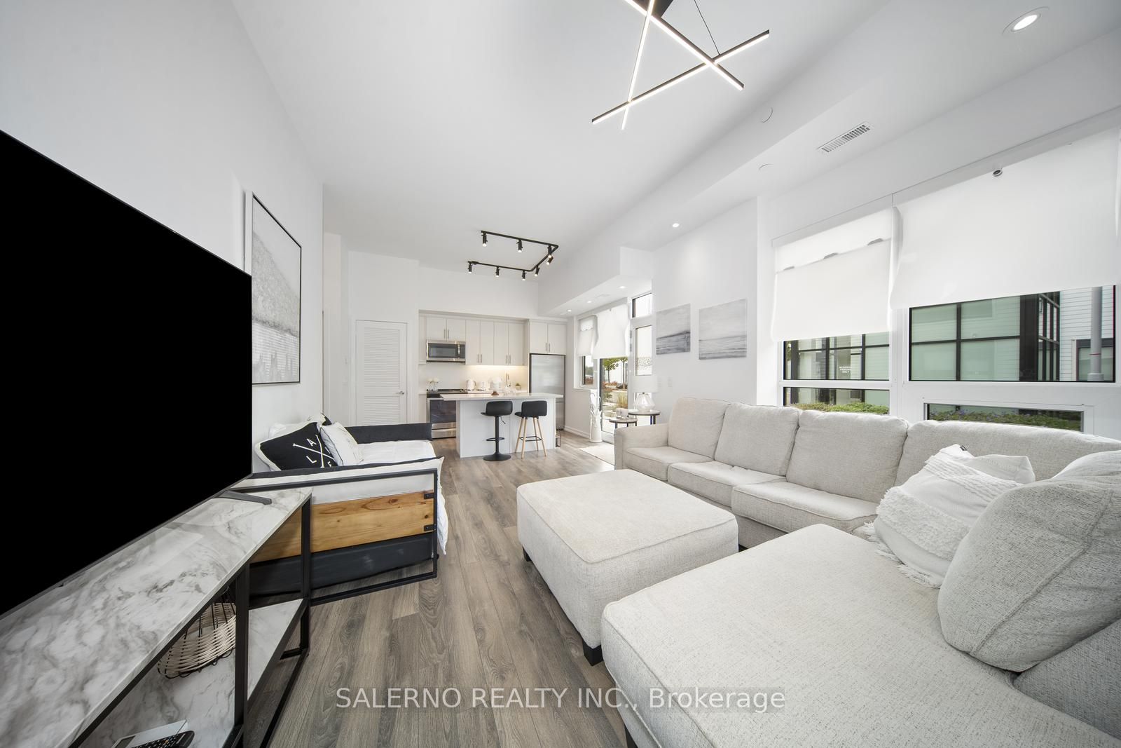233 Broward Way #11