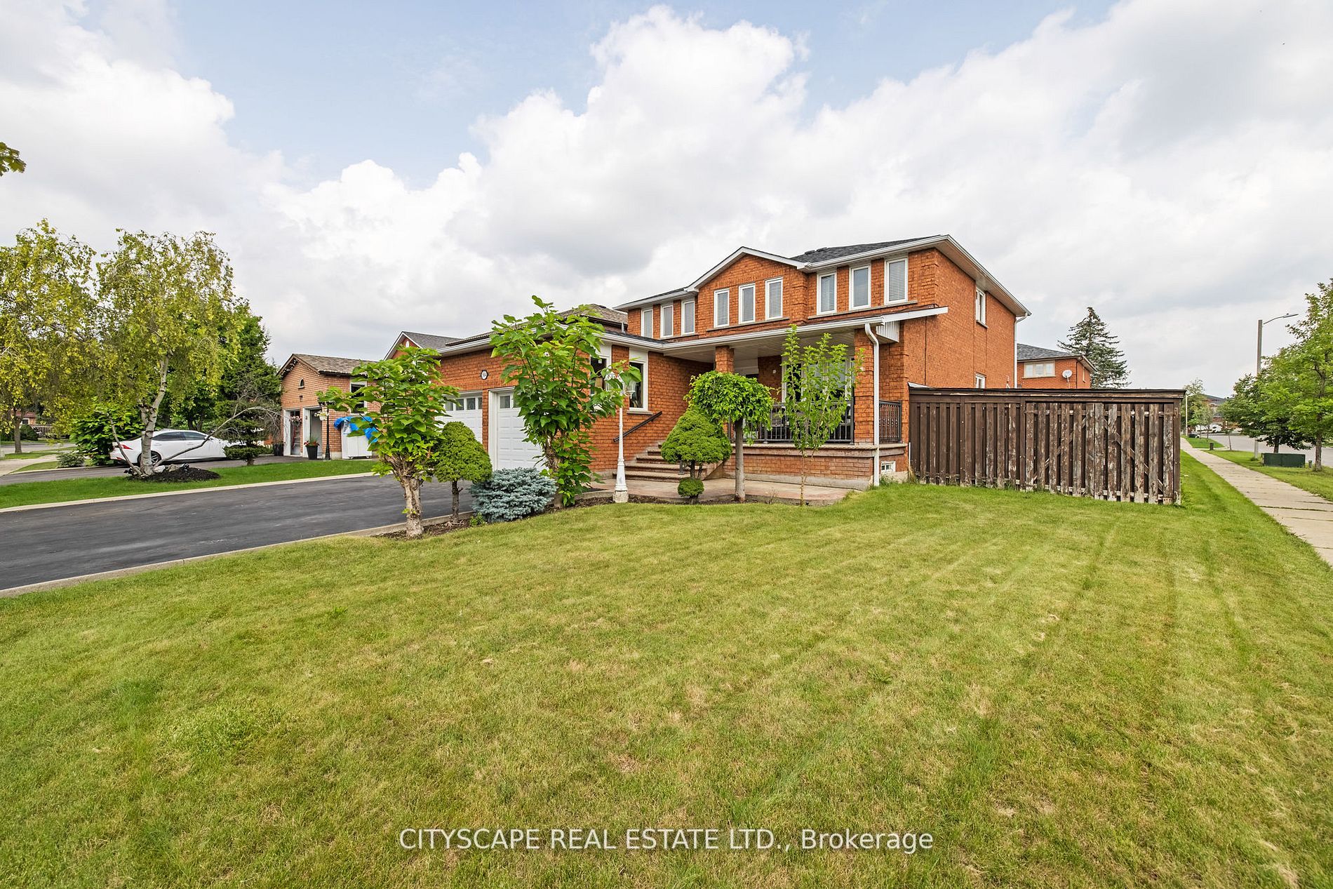 504 Forest Dr