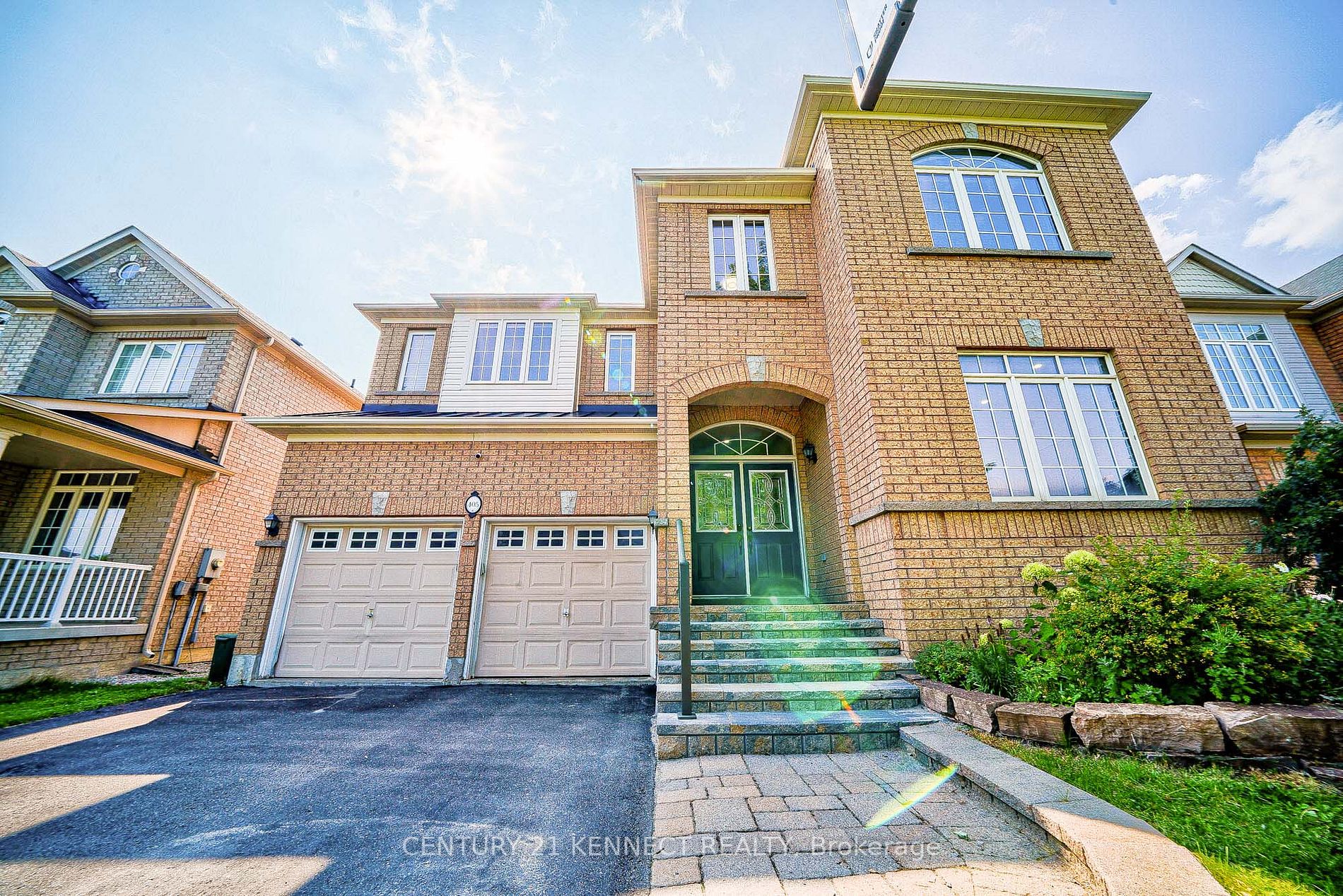 405 Dowson Loop