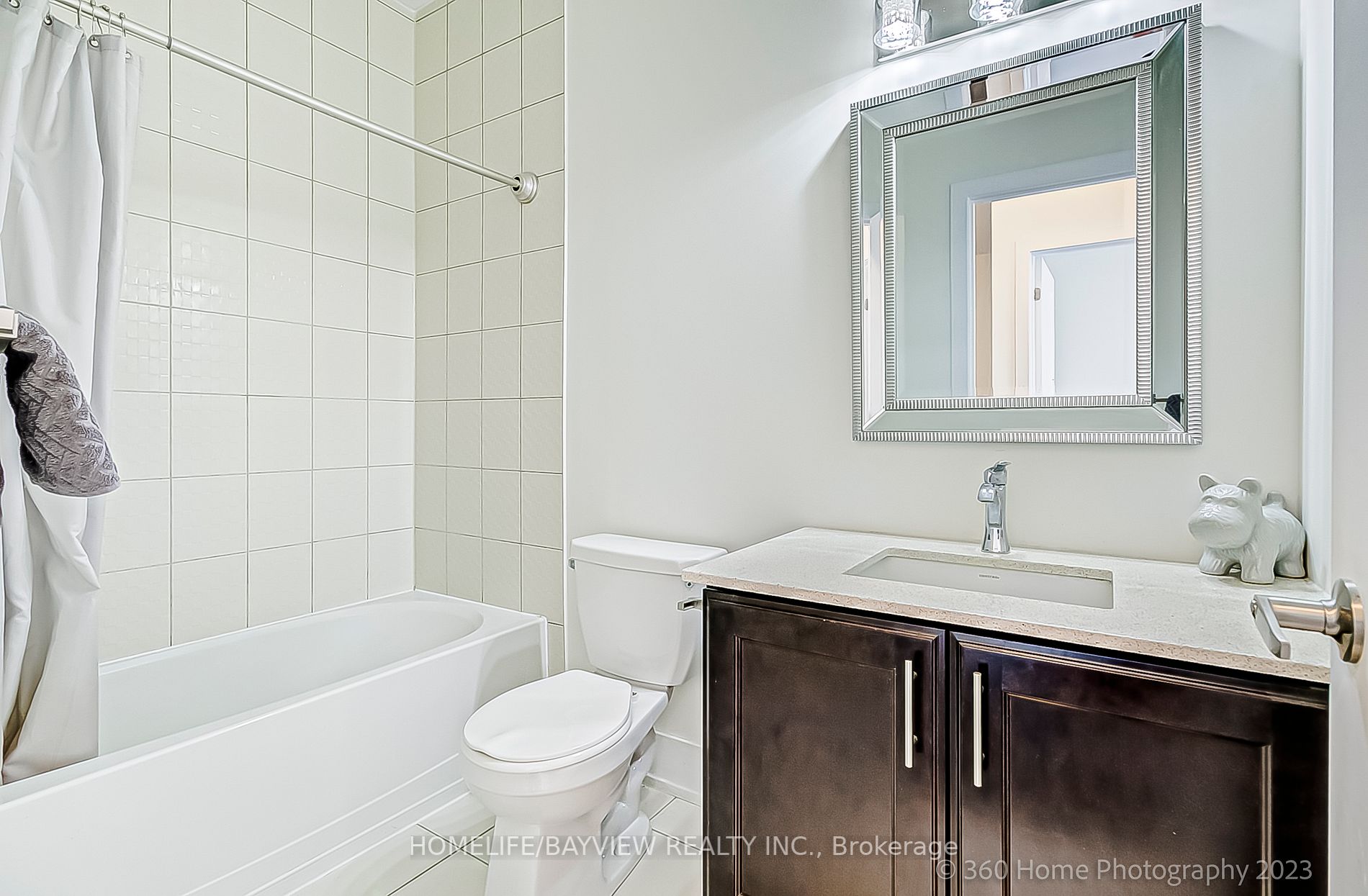 9174 Bathurst St N