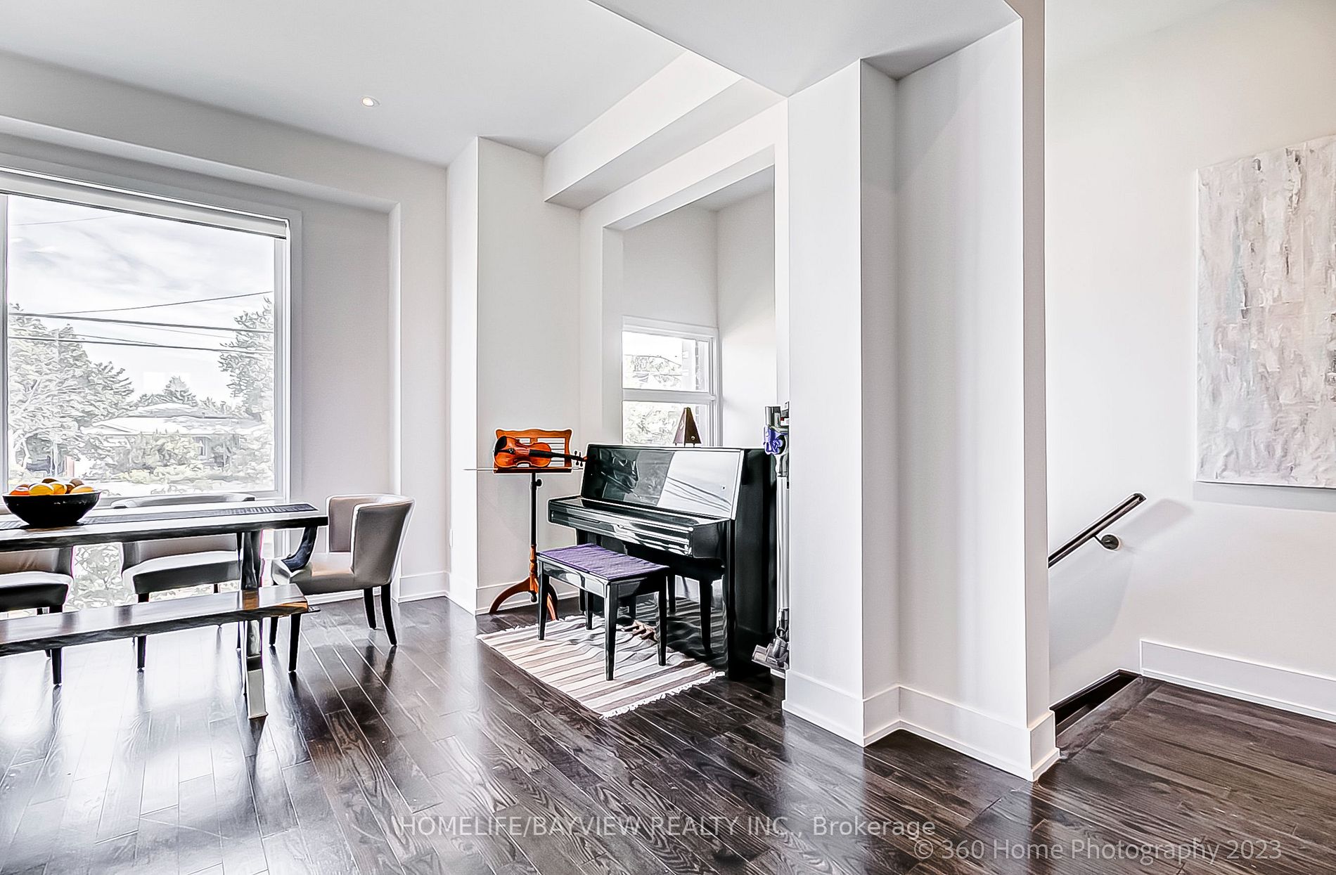 9174 Bathurst St N