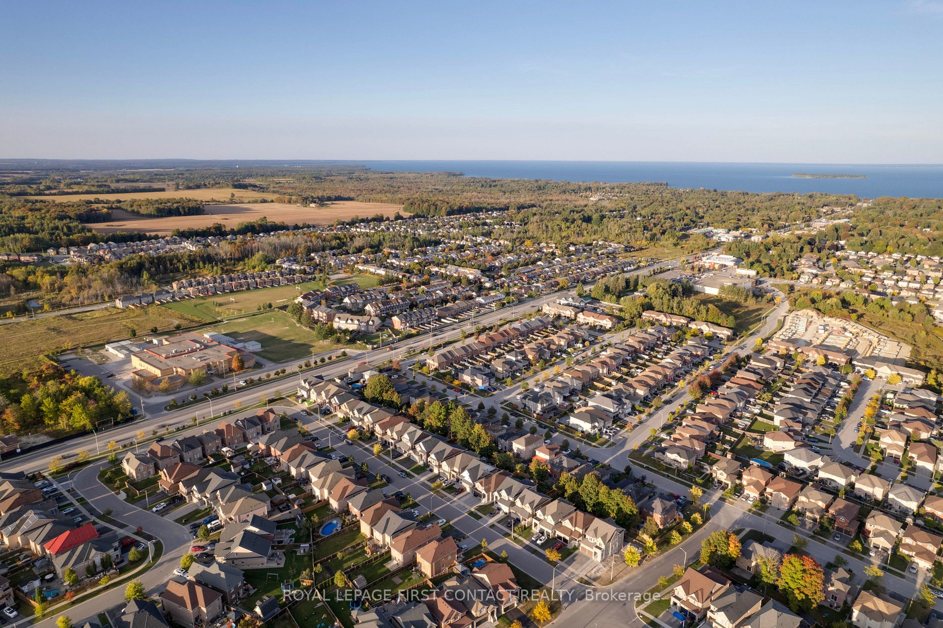 2192 Dawson Cres