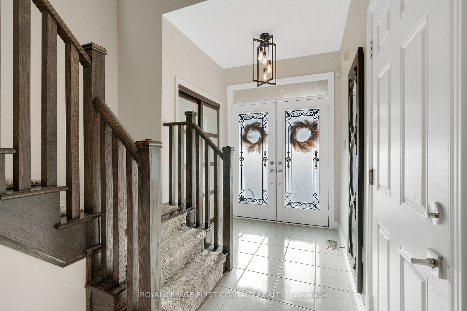 2192 Dawson Cres