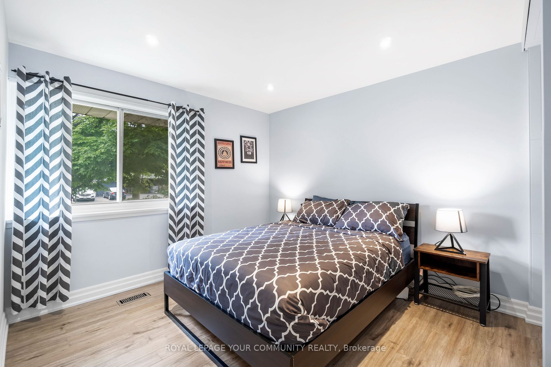 29 Starlight Crescent E
