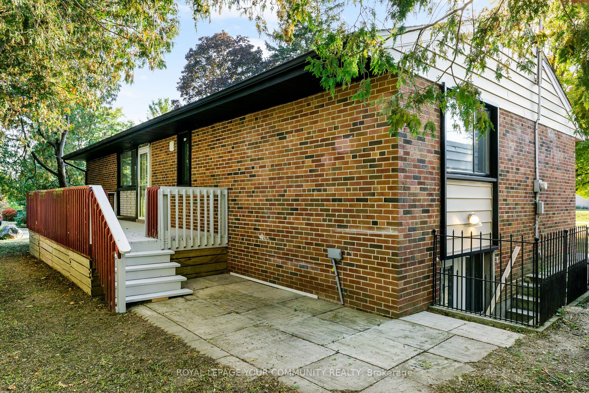 29 Starlight Crescent E