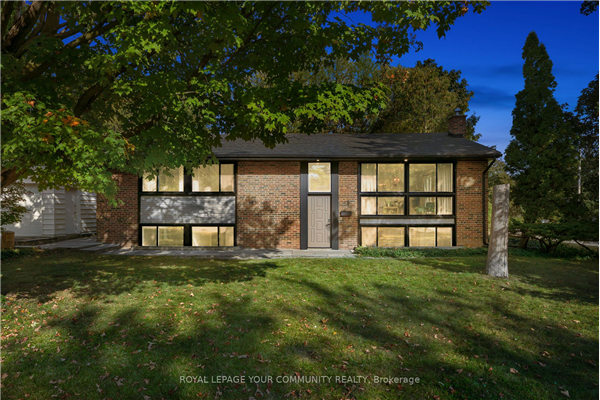 29 Starlight Cres E, Richmond Hill