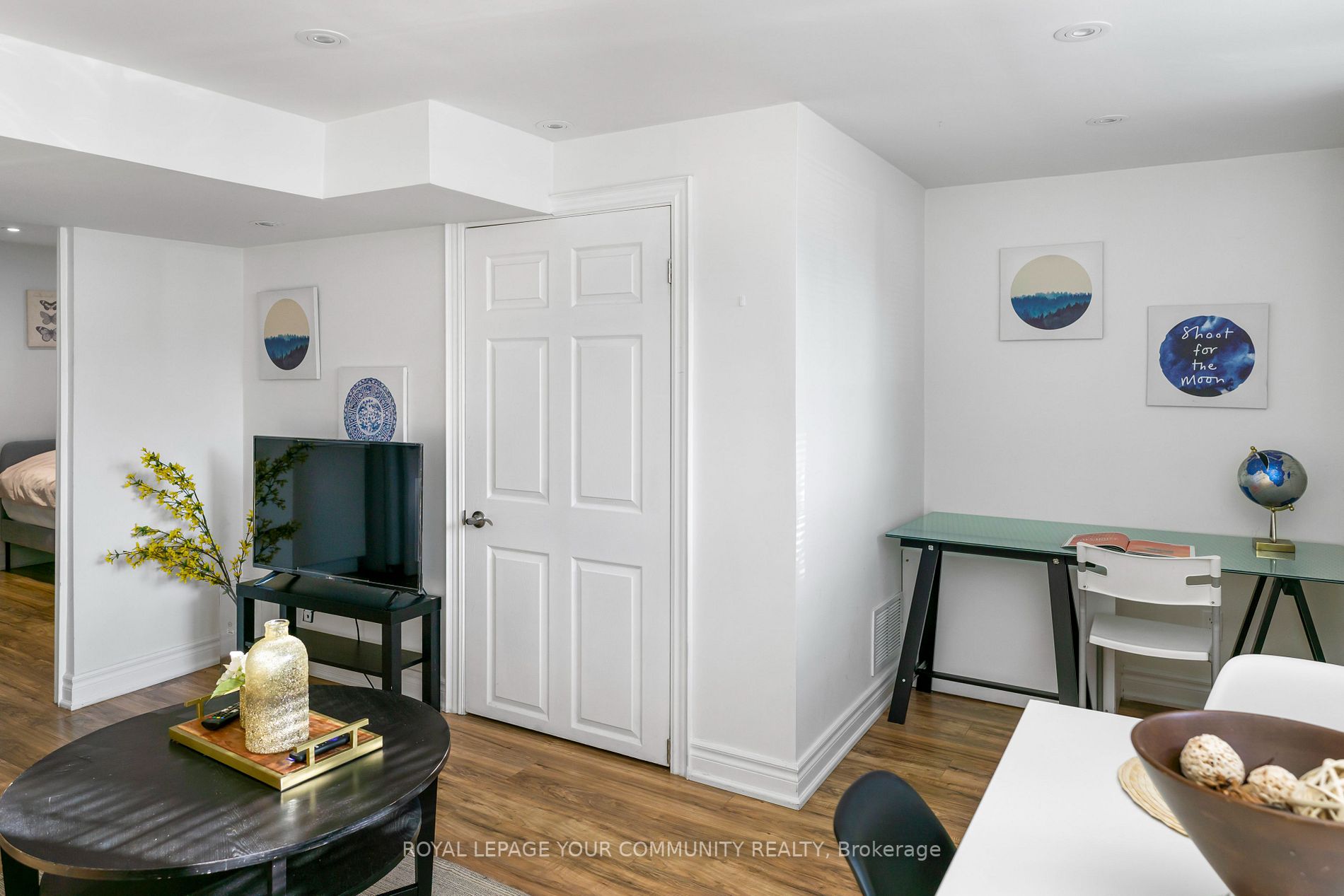 29 Starlight Crescent E