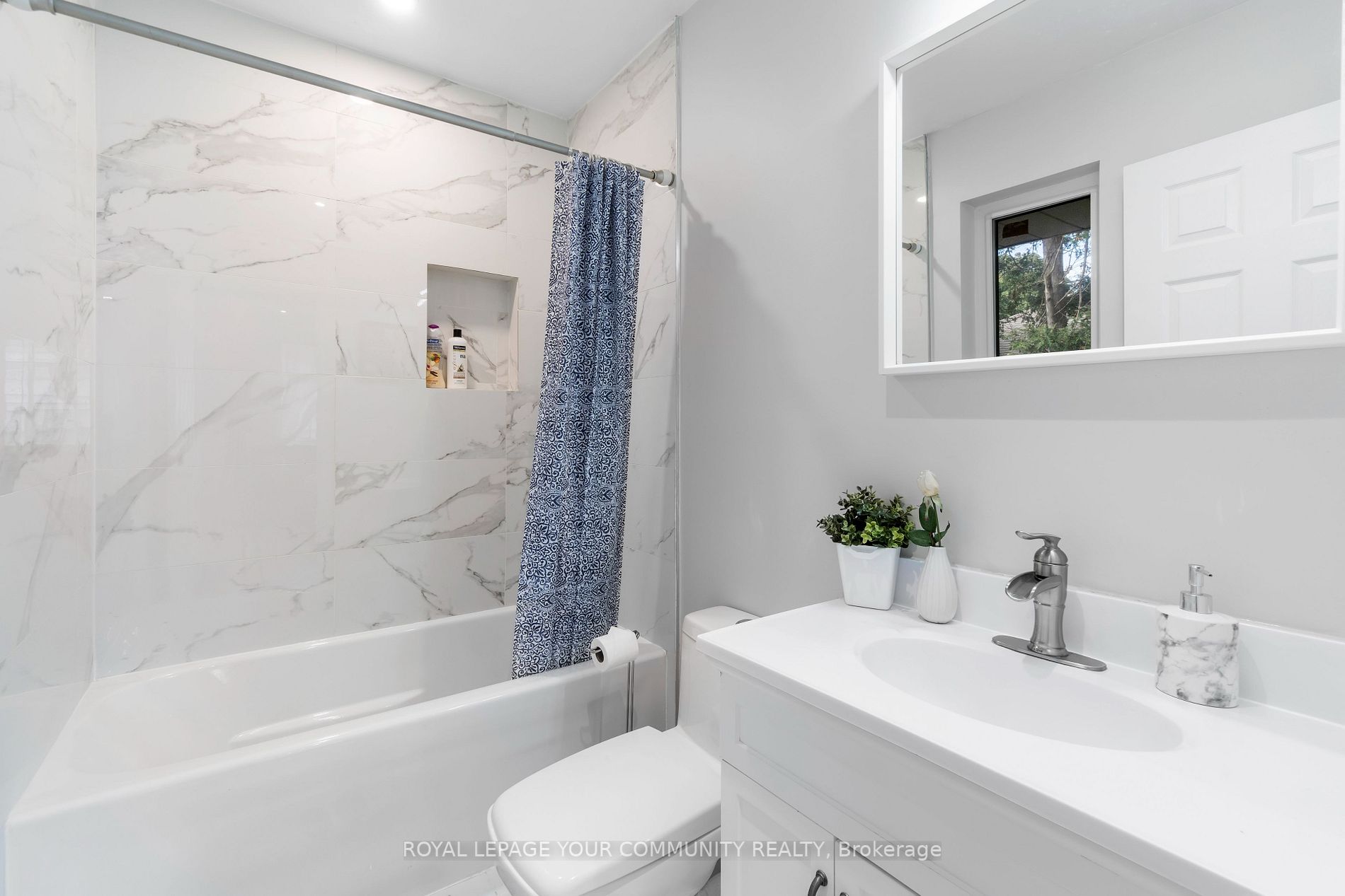 29 Starlight Crescent E