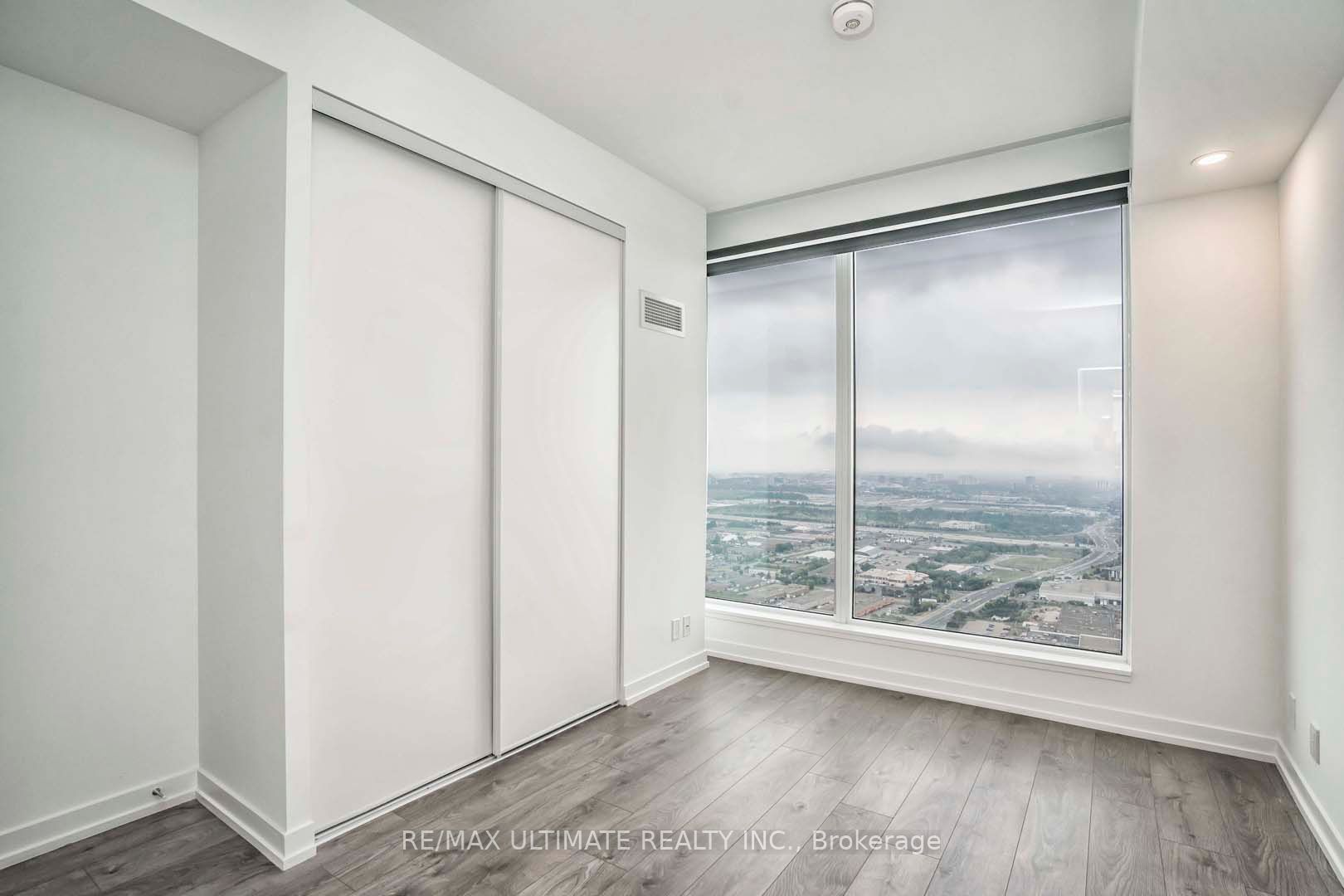 950 Portage Pkwy, #5306