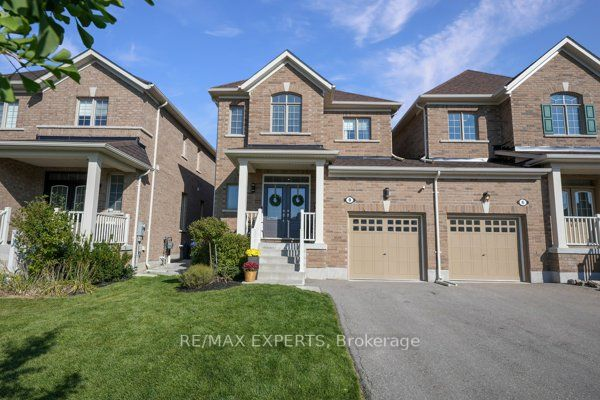 8 Walls Cres, New Tecumseth