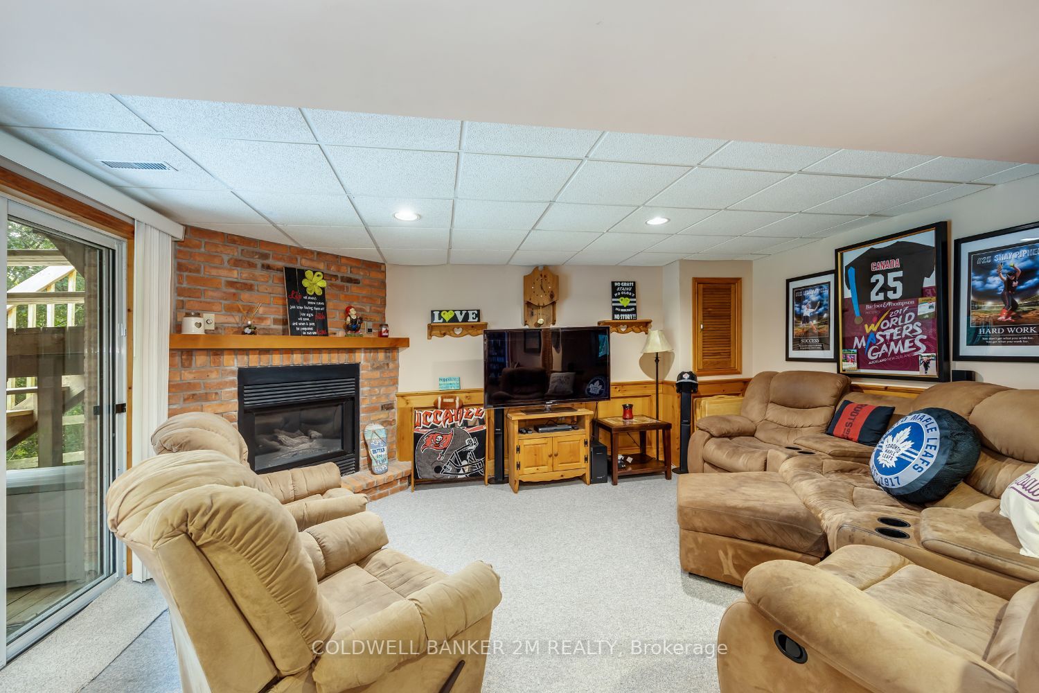 11 Turner Dr