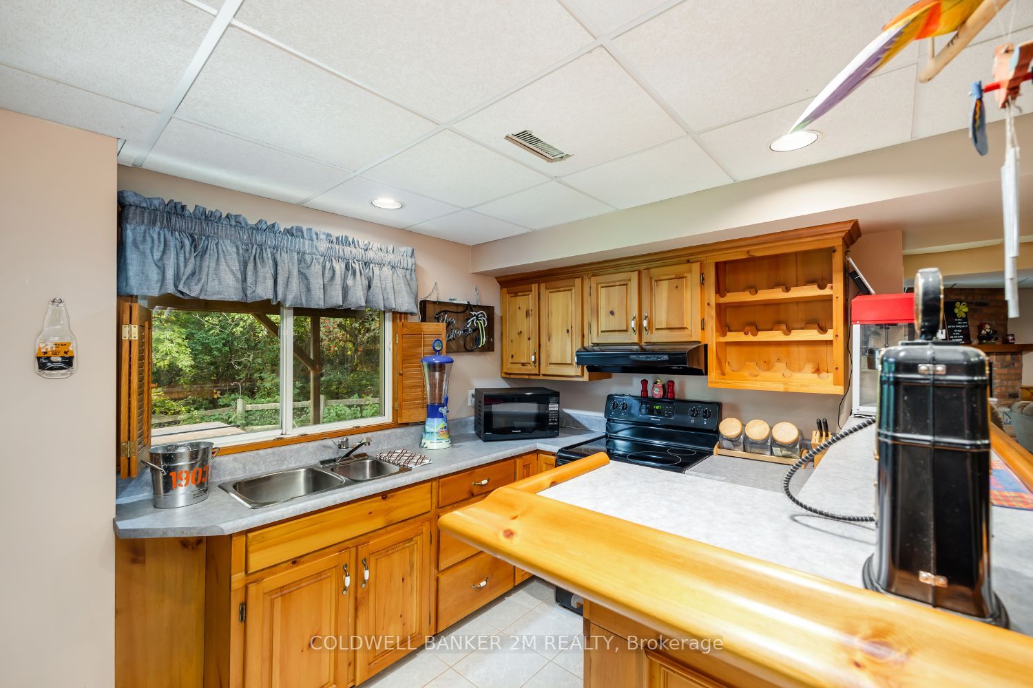 11 Turner Dr