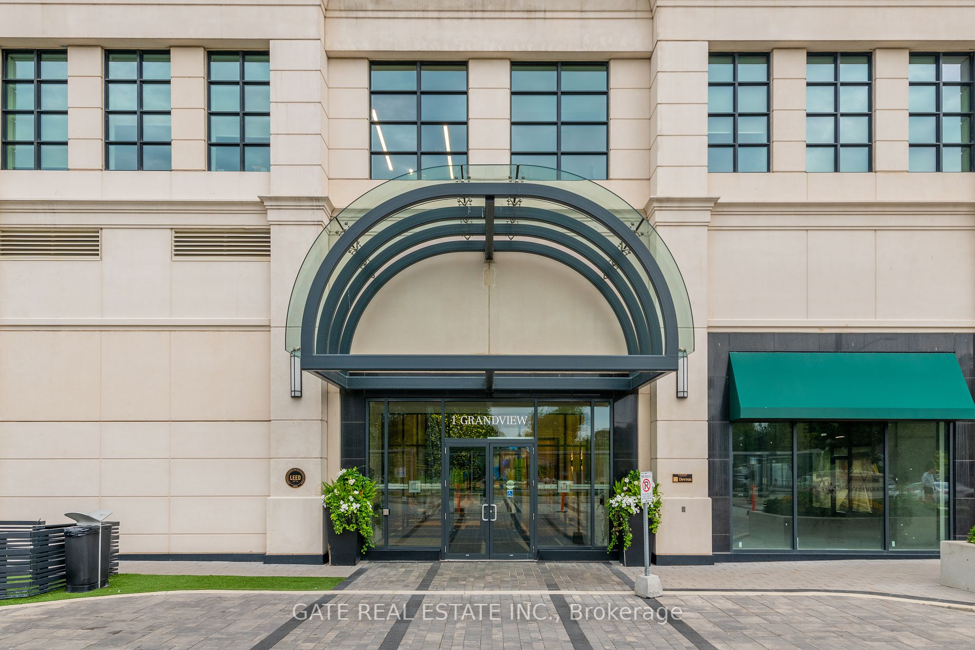 1 Grandview Ave, #511