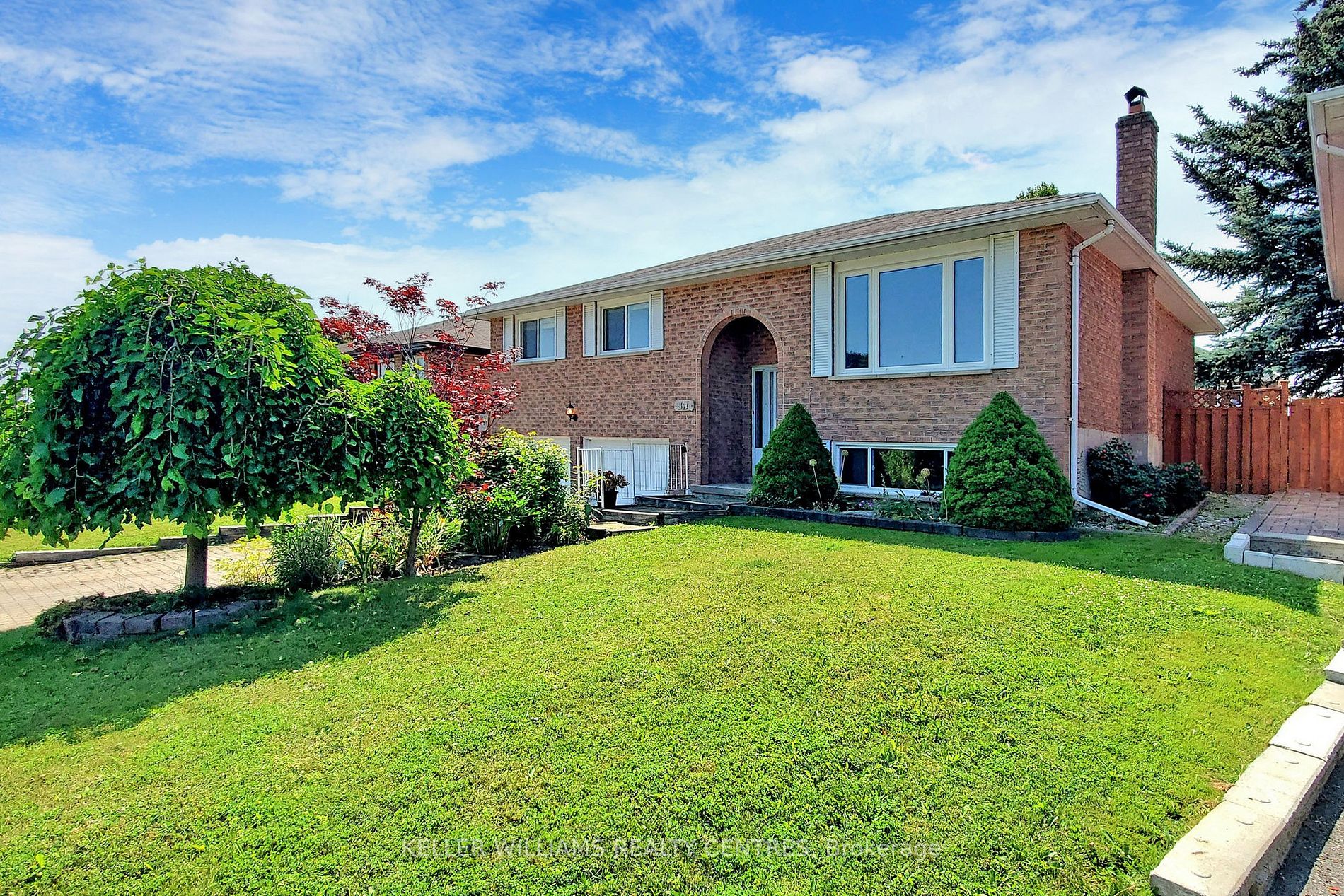 491 Maplegrove Ave