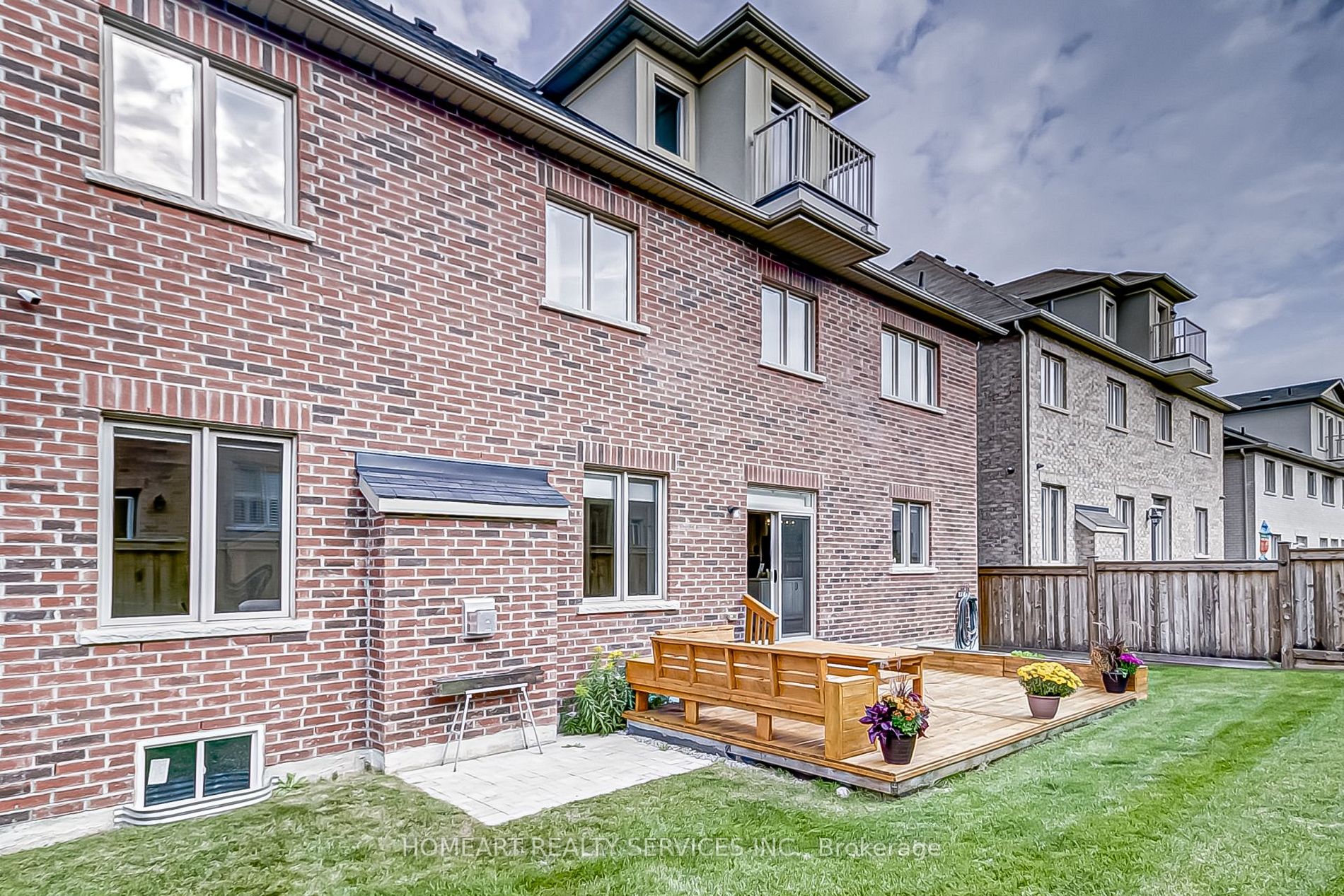 1068 Wilbur Pipher Circ