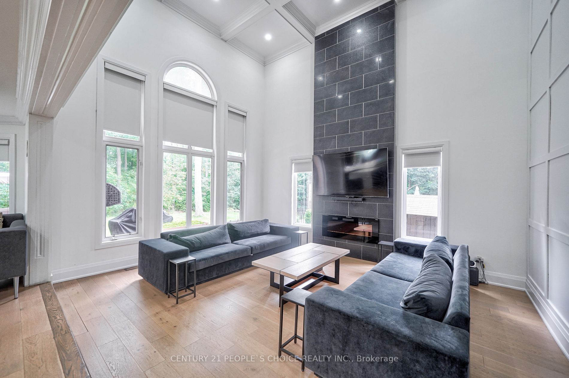 29 Previn Crt