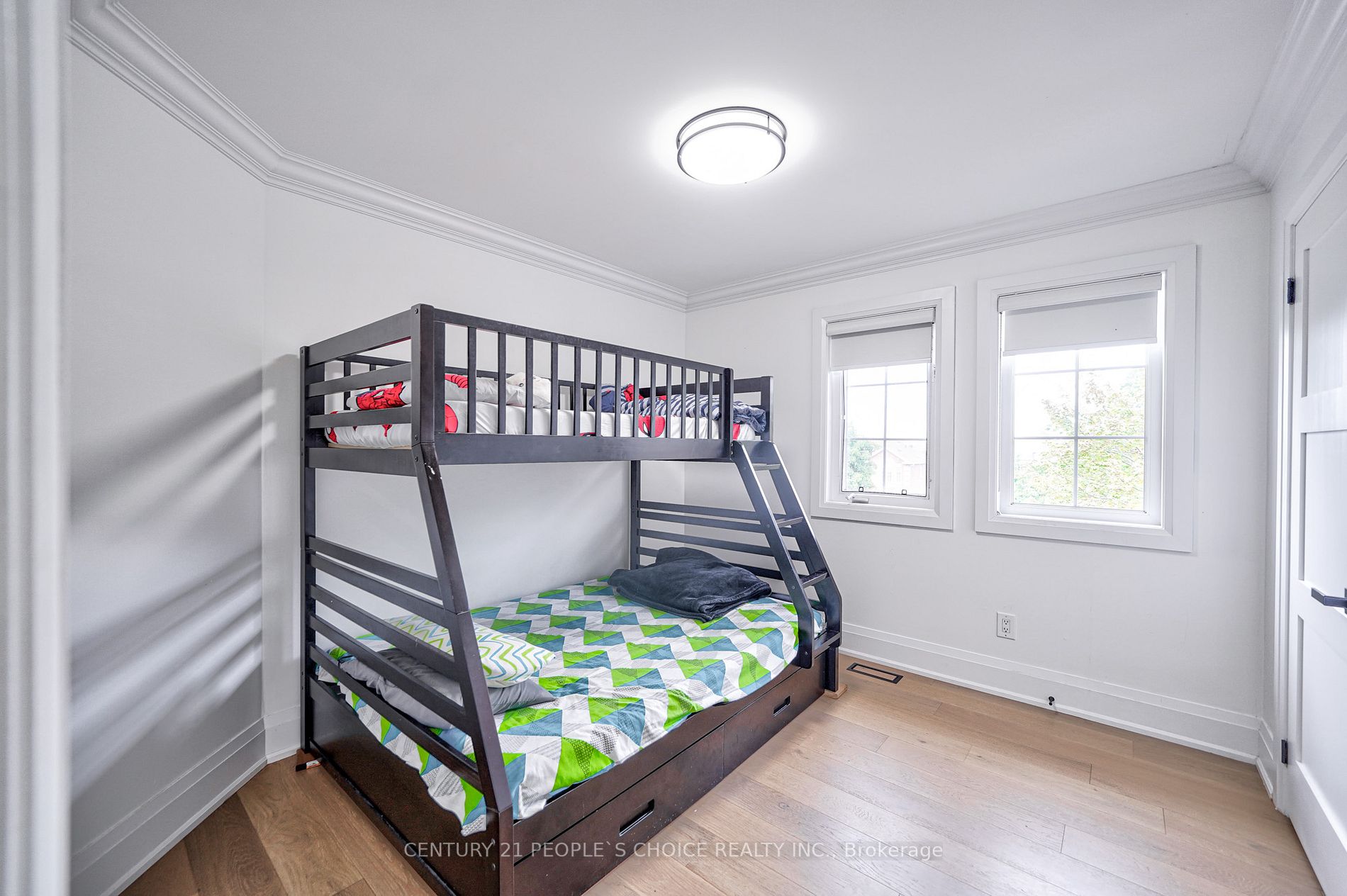29 Previn Crt