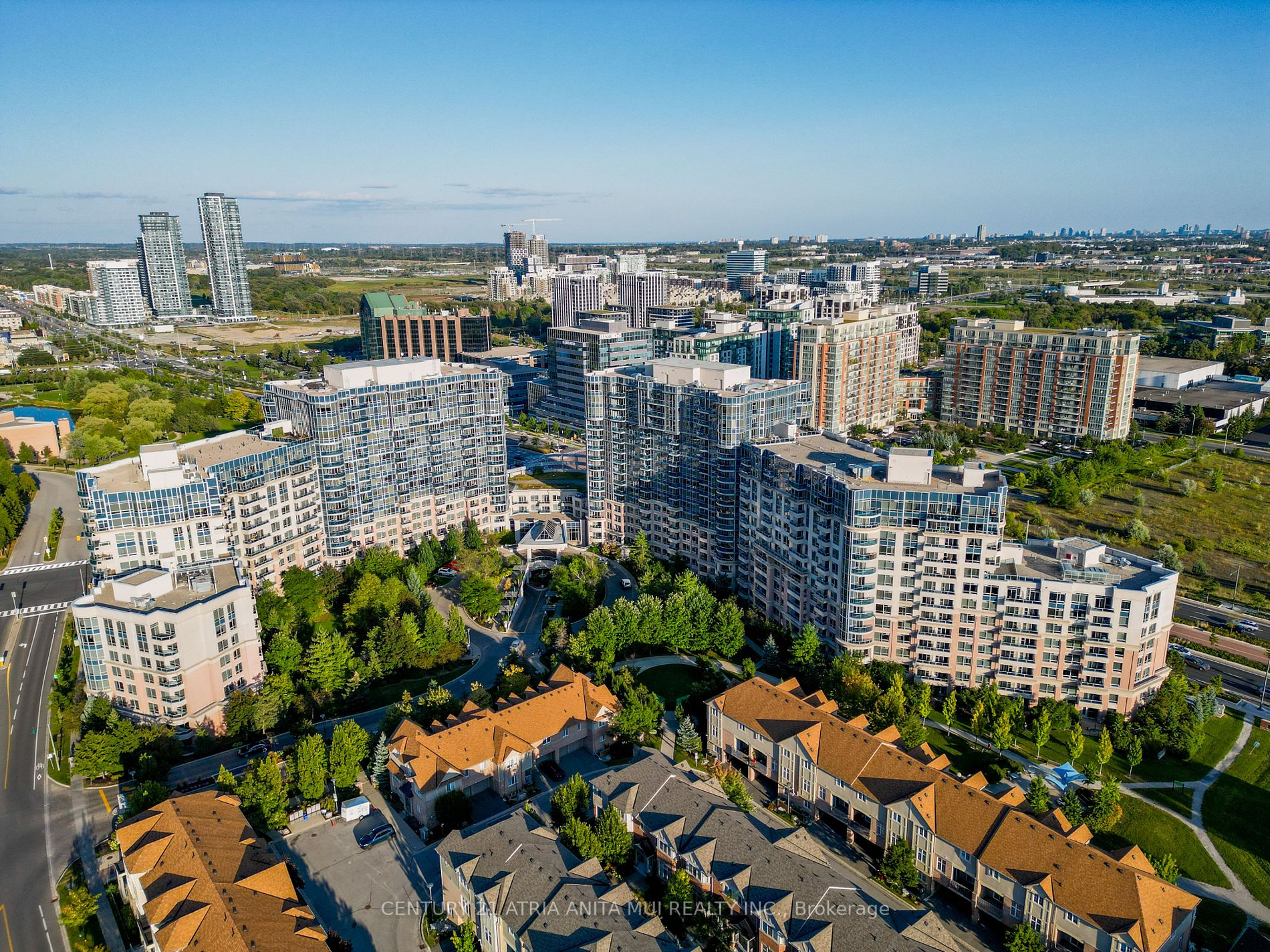 23 Cox Blvd, #882