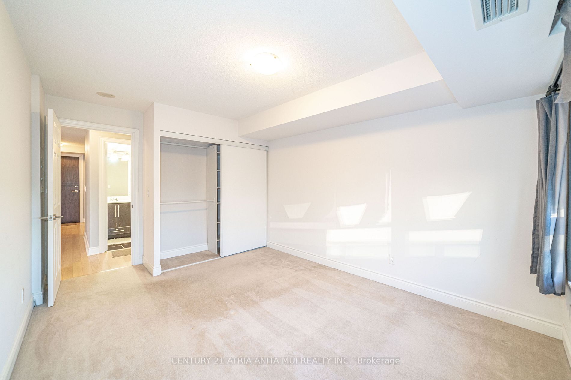 23 Cox Blvd, #882
