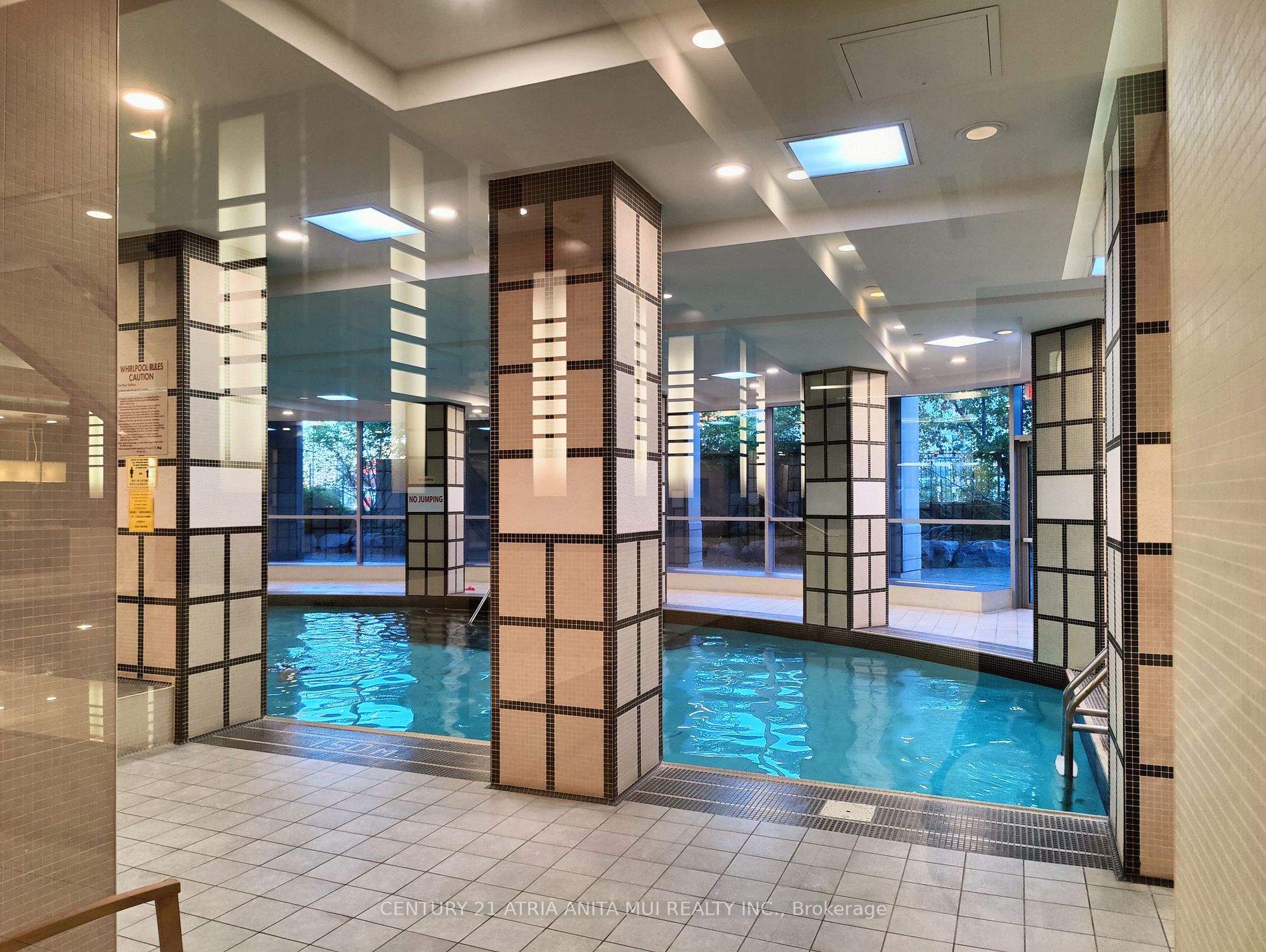 23 Cox Blvd, #882