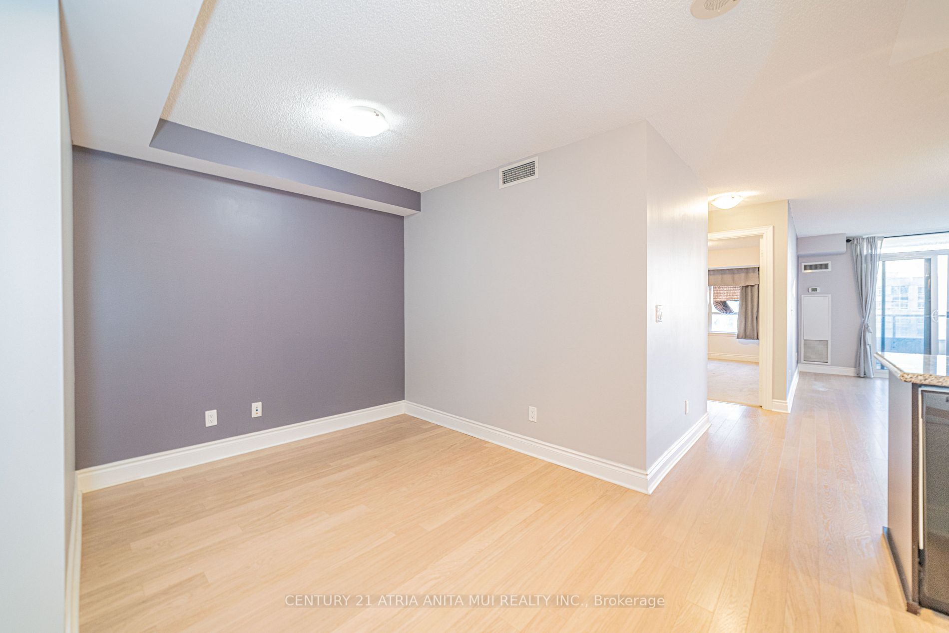 23 Cox Blvd, #882