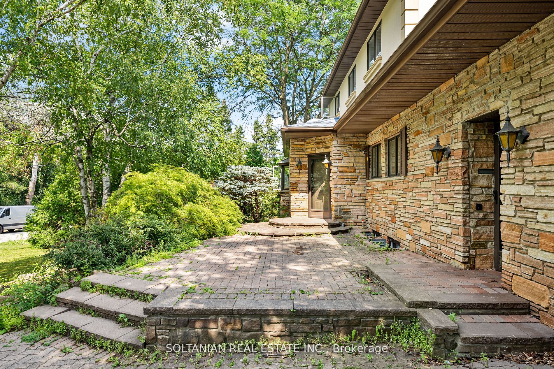 45 Thornheights Rd