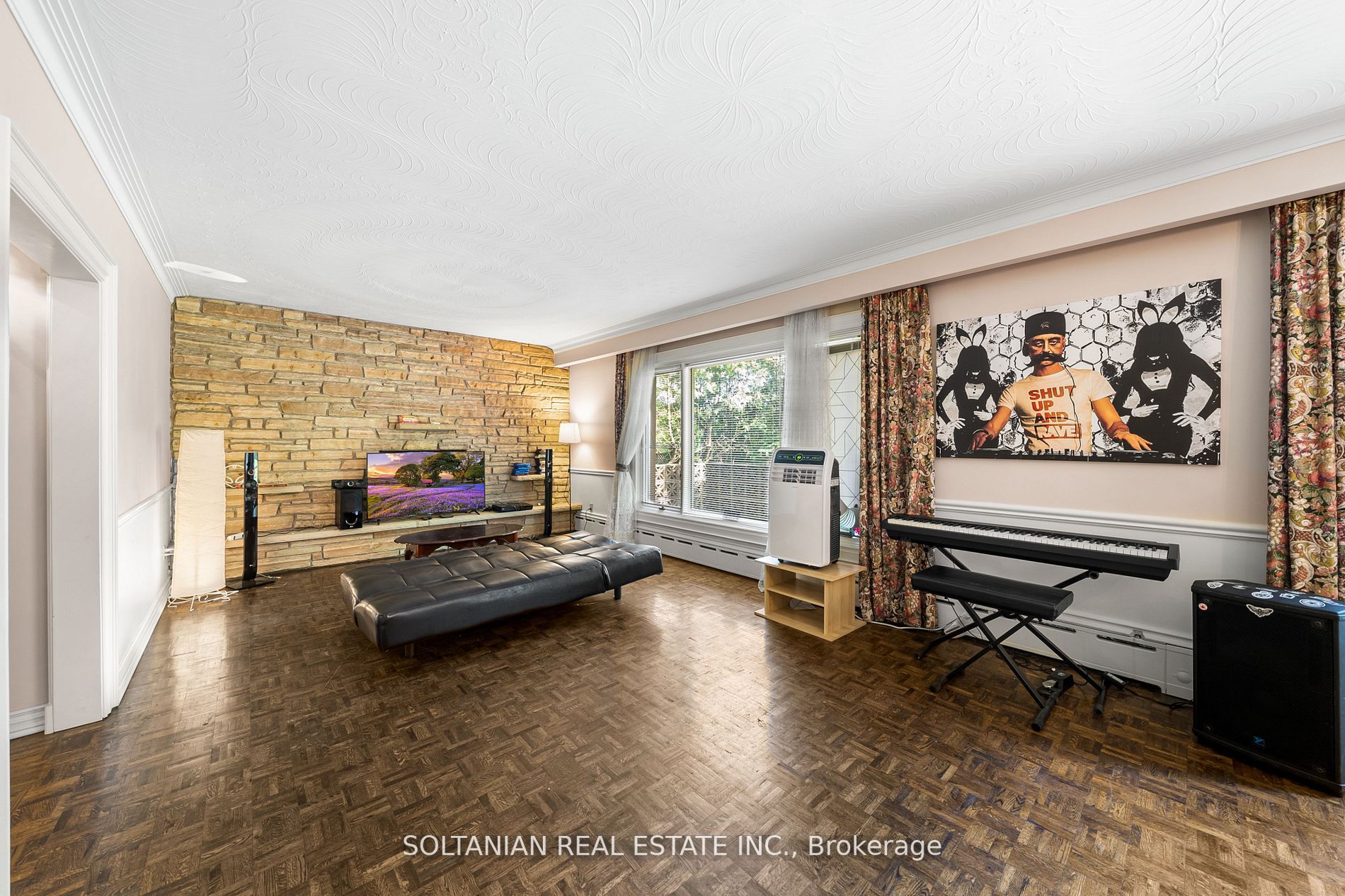 45 Thornheights Rd