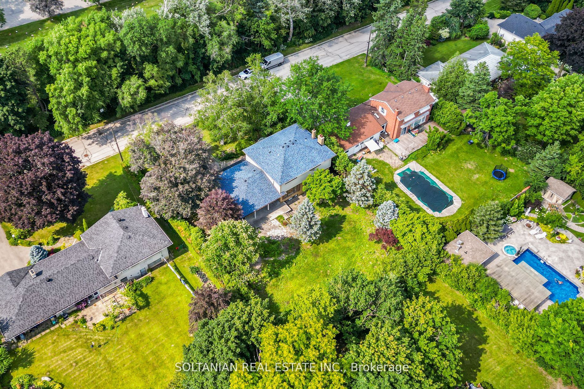 45 Thornheights Rd