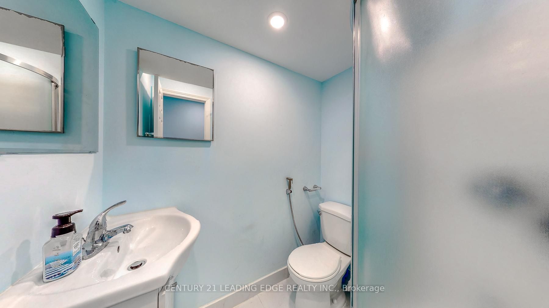 90 James Mccullough Rd