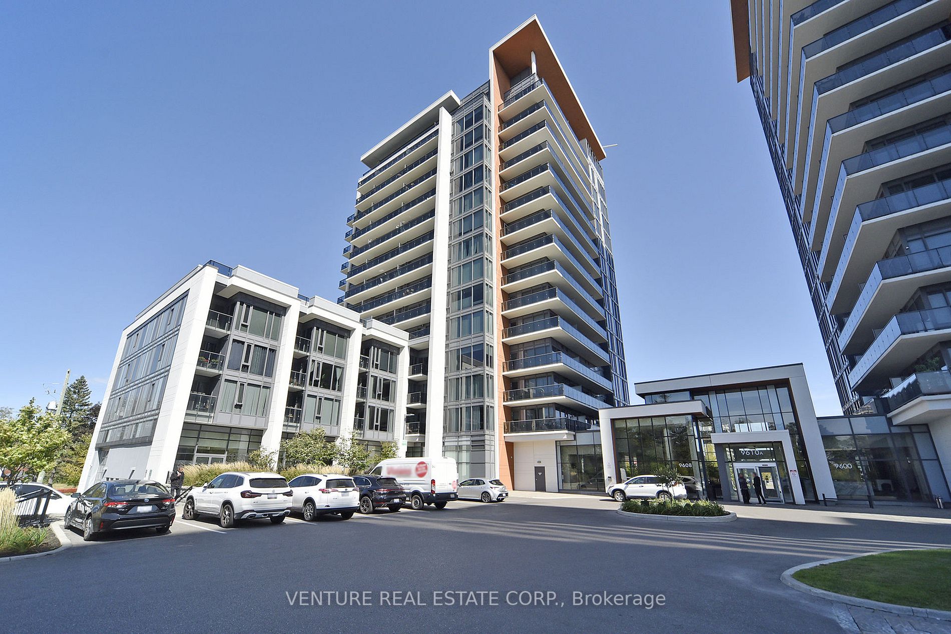 9608 Yonge St, #308