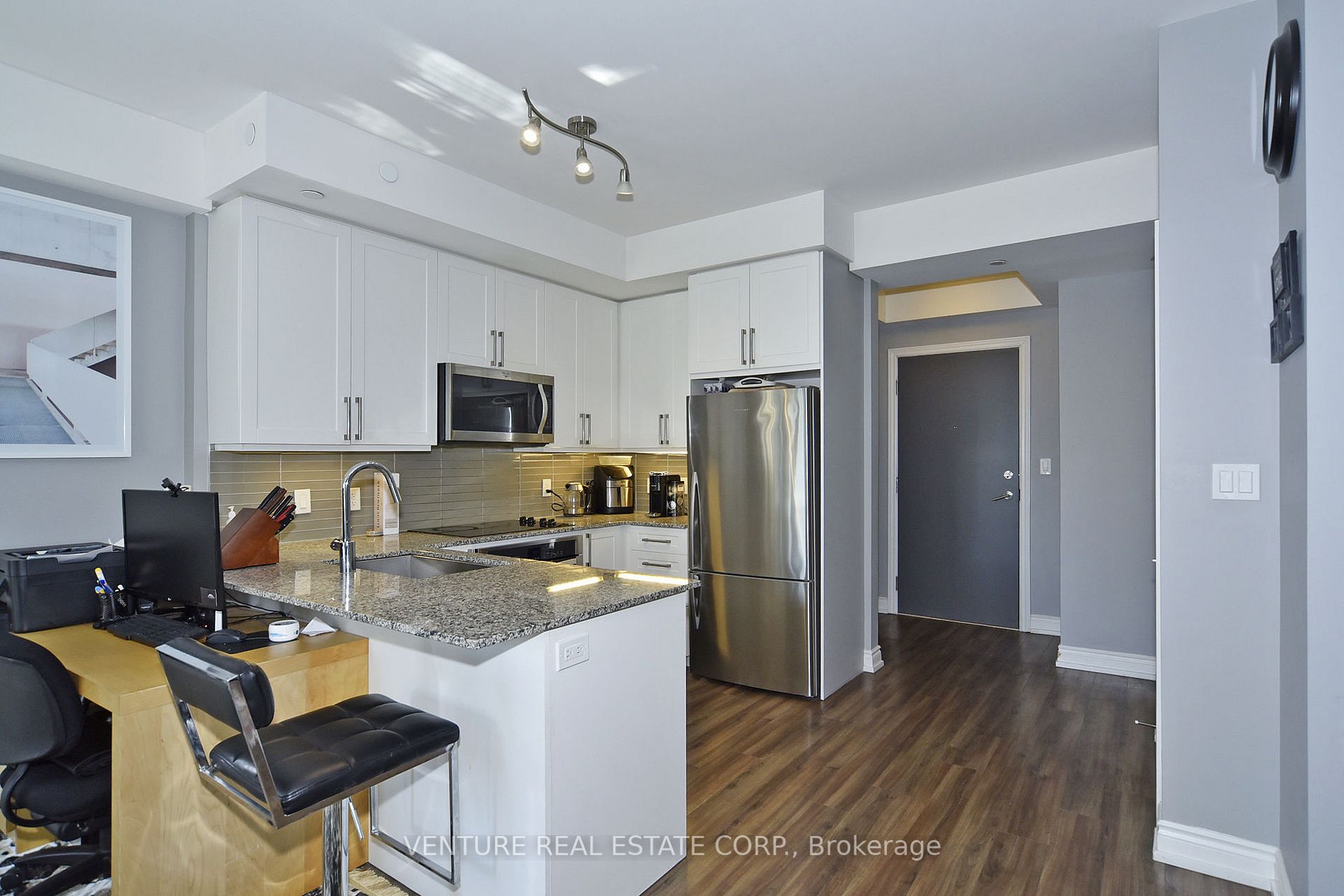 9608 Yonge St, #308