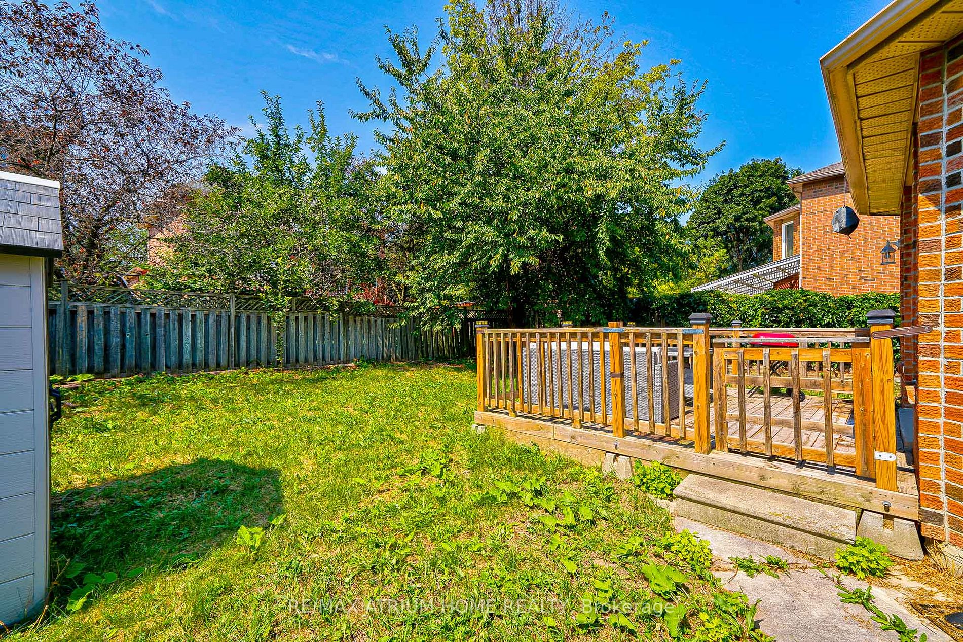 4 Greystone Rd