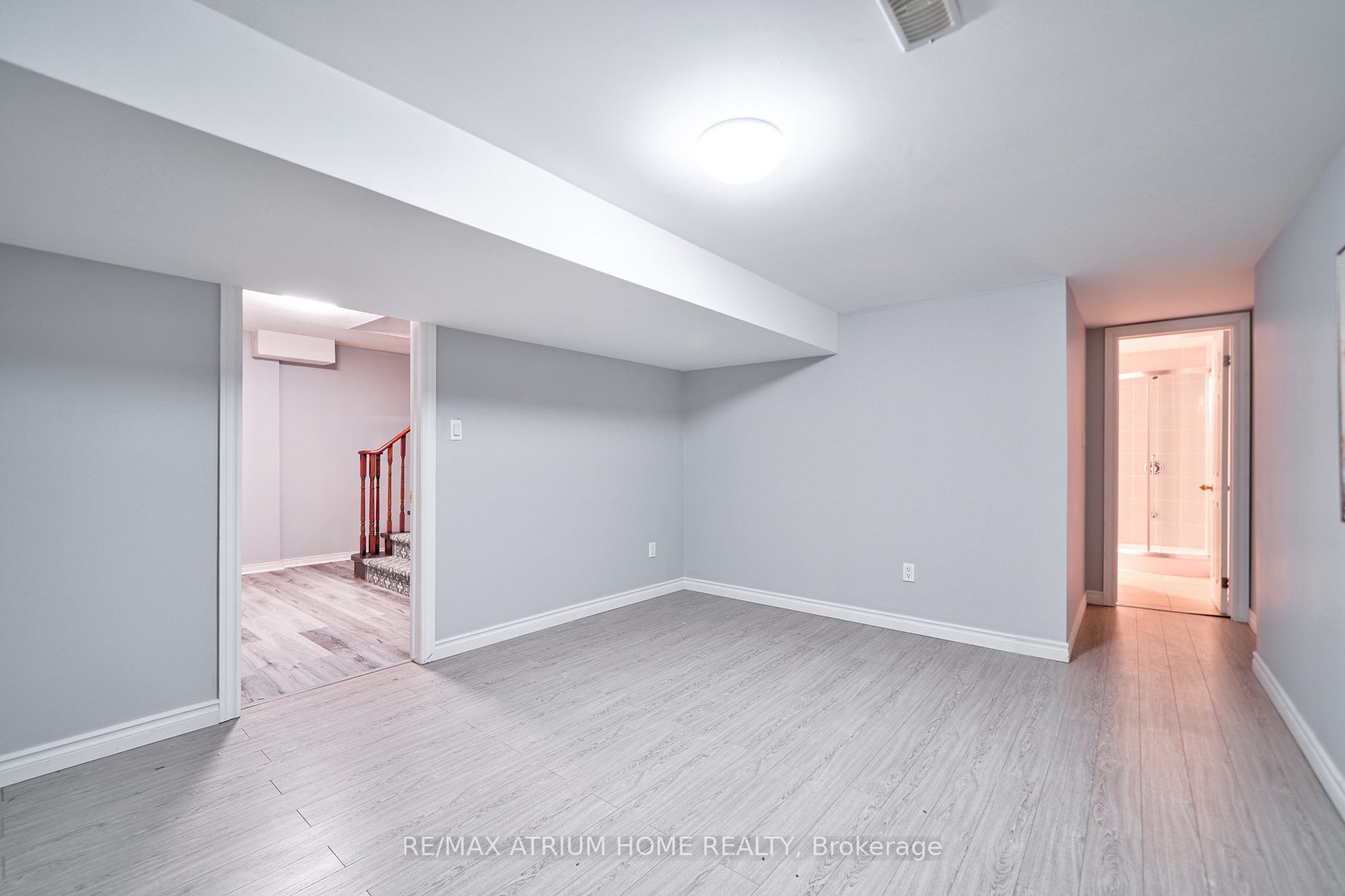 4 Greystone Rd
