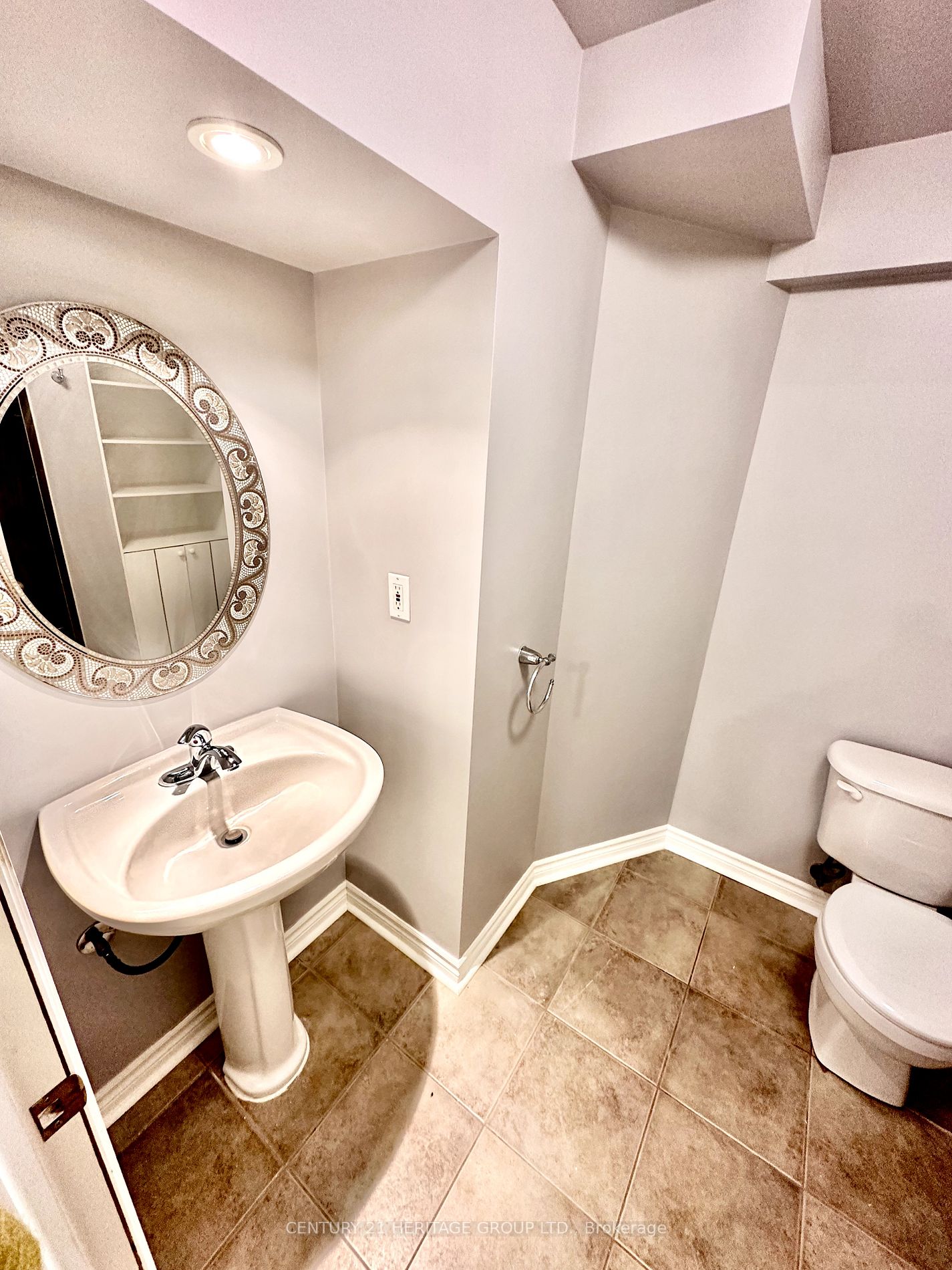 695 Goodyear Crescent, #Bsmt