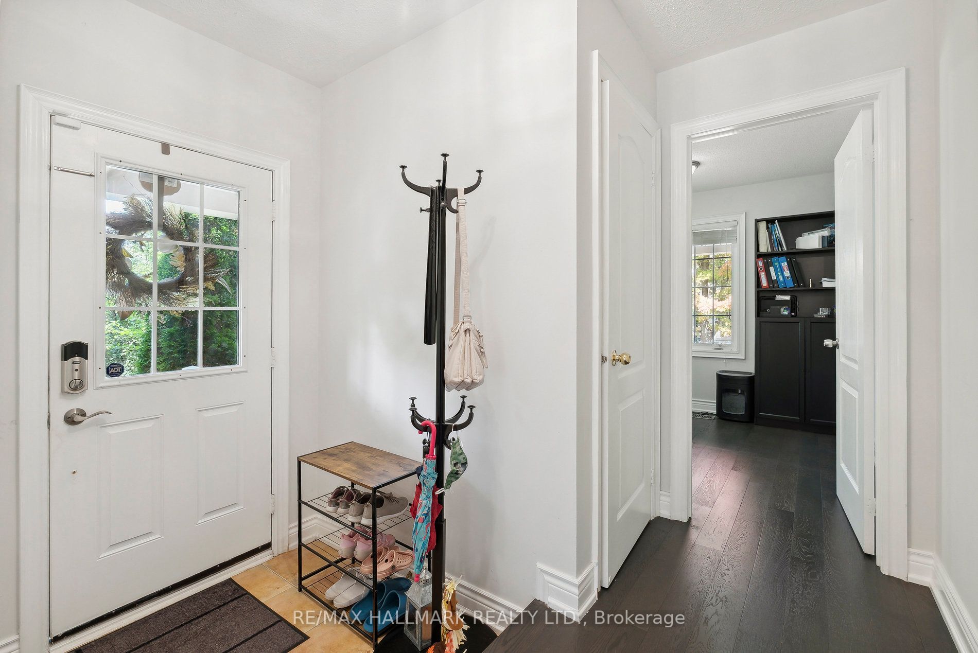 172 Hartford Cres