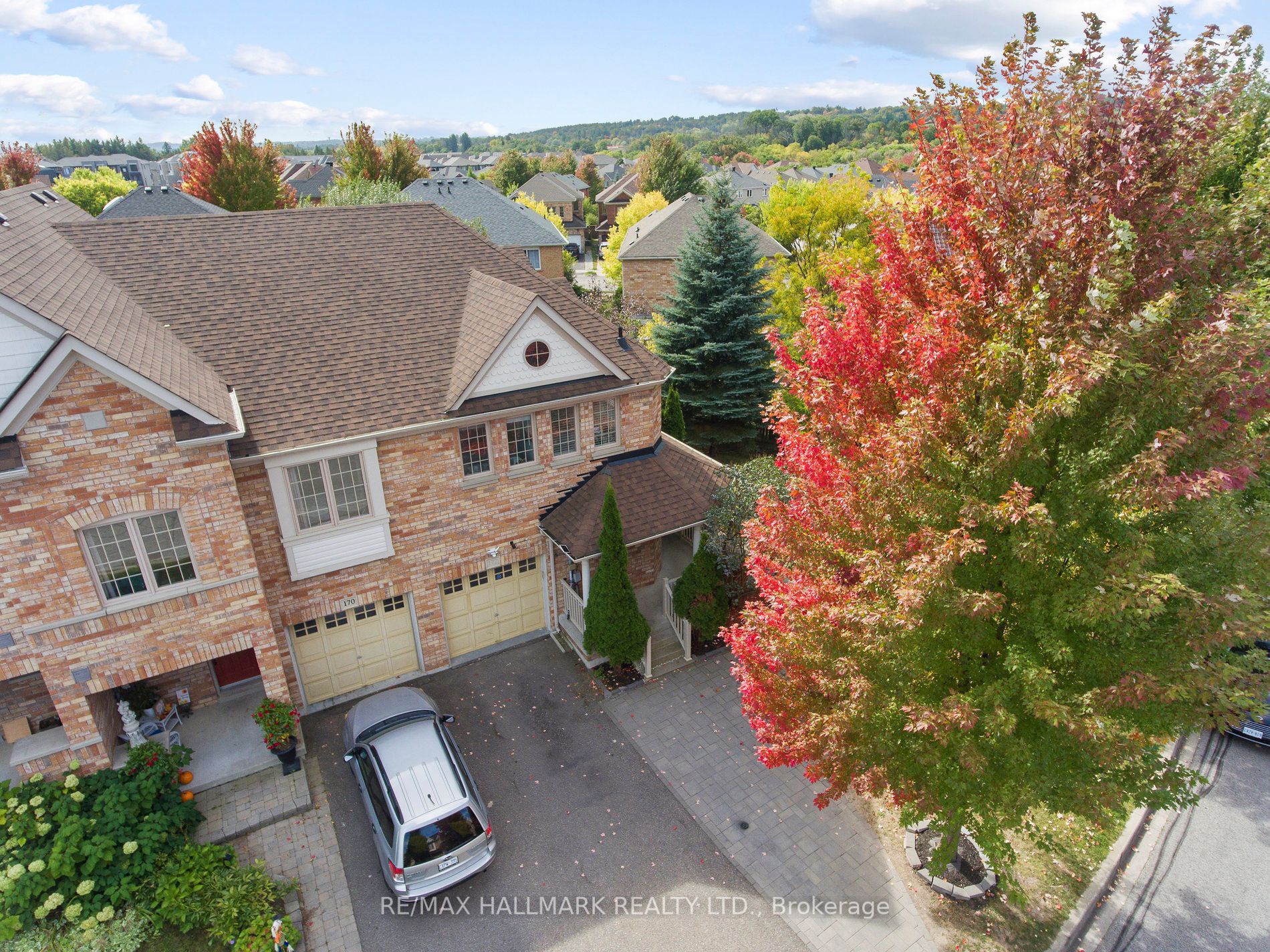 172 Hartford Cres