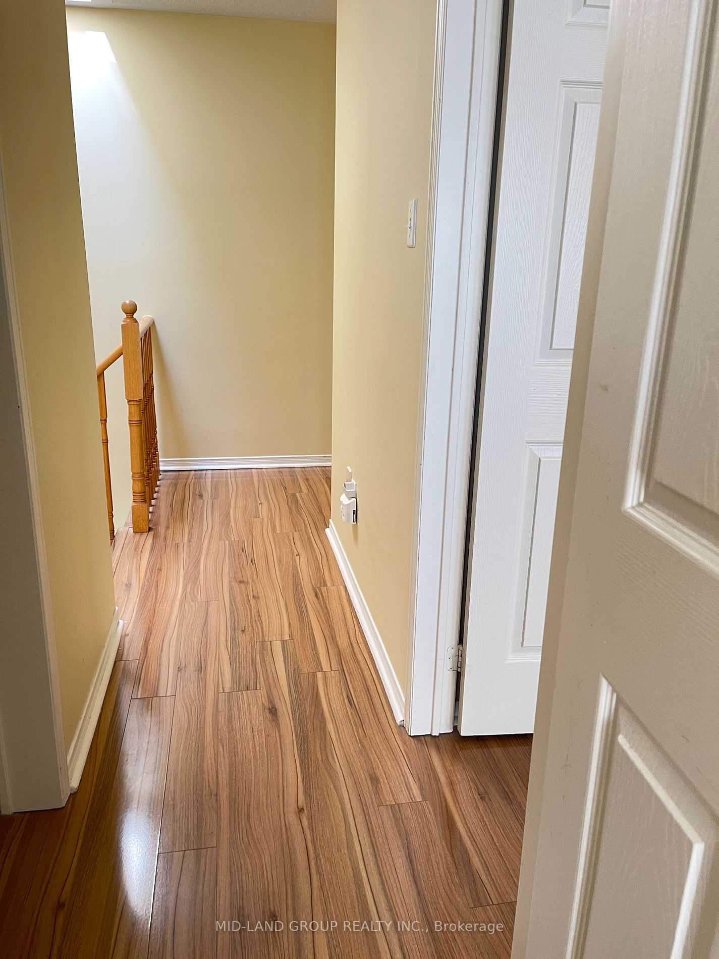 18 Clark Ave W, #31