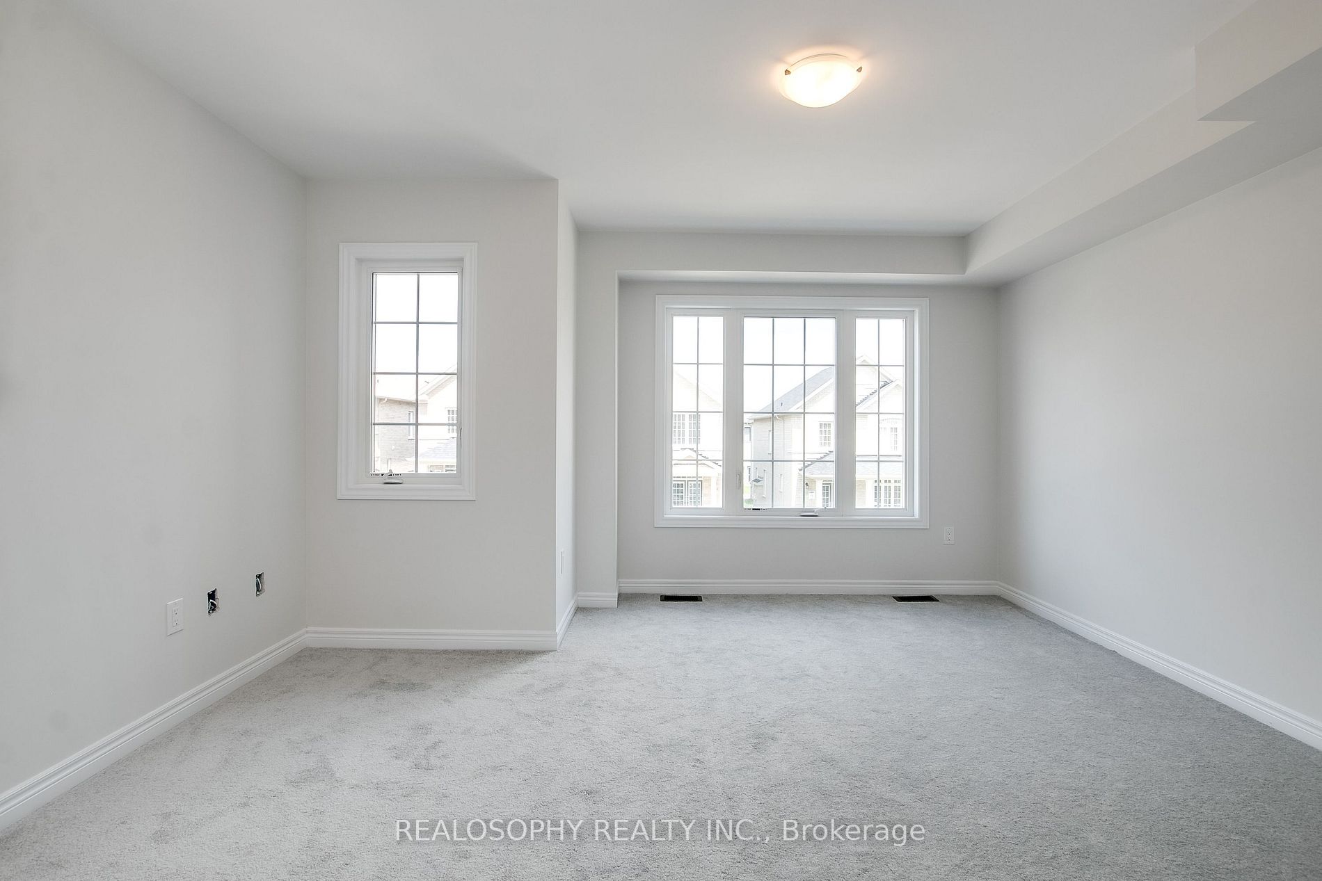 561 Whites Hill Ave