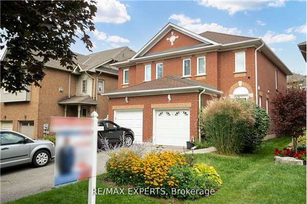 73 Widdifield Ave, Newmarket