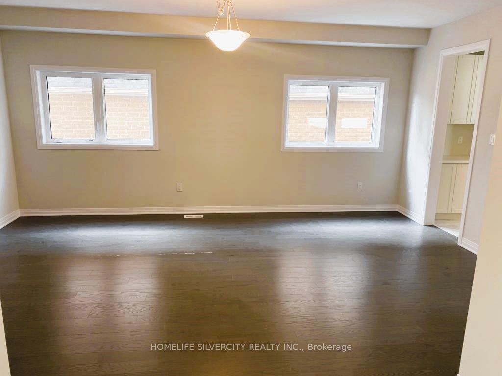 L4-1640 Webster Blvd