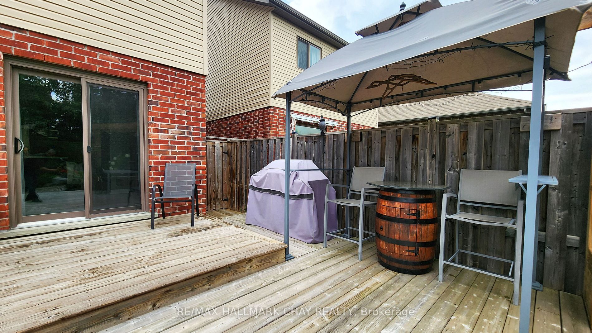126 Banting Cres