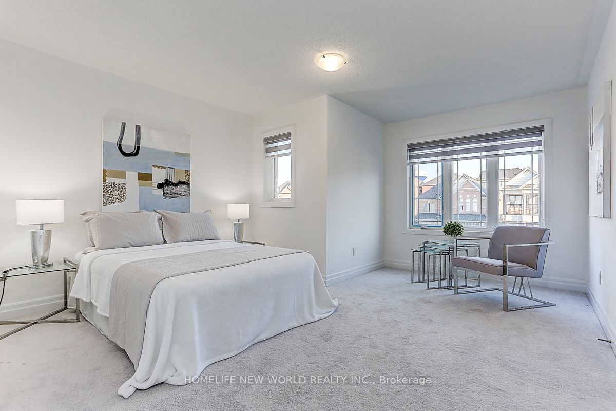 6 Acacia Crt