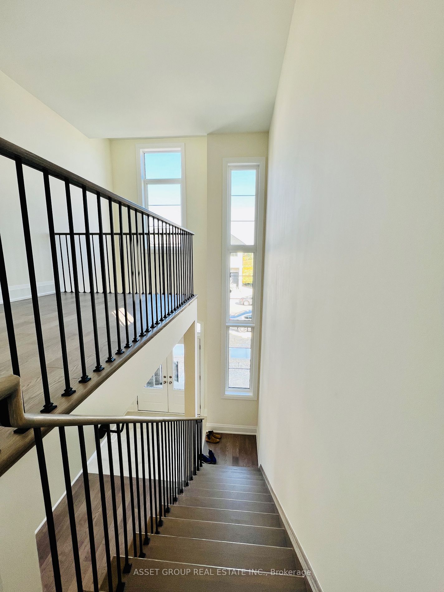 594 Kleinburg Smt Way S