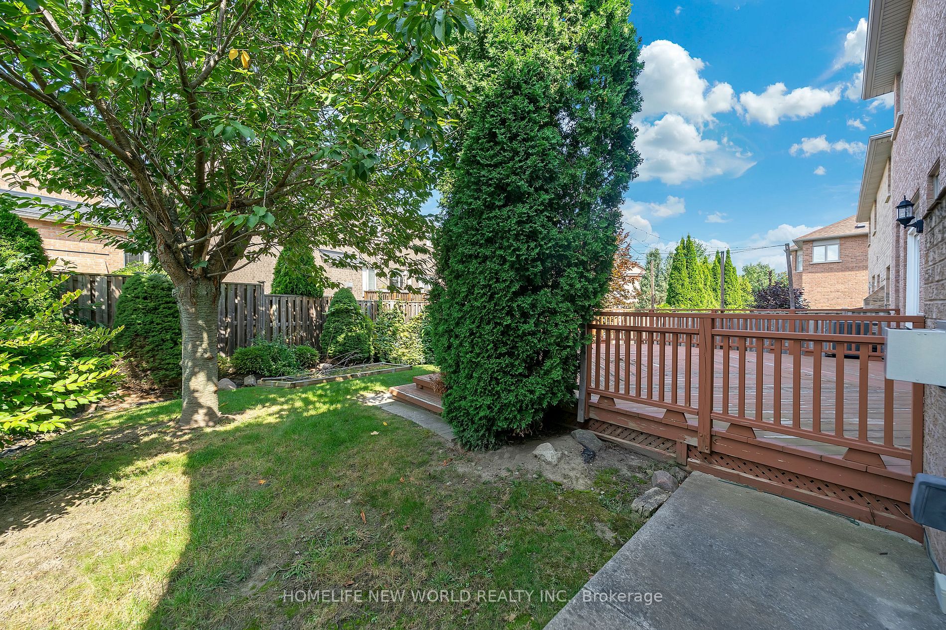 238 Summeridge Dr