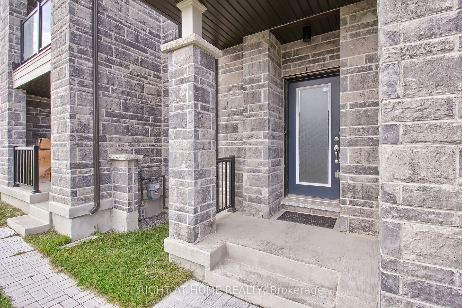 169 William Booth Avenue
